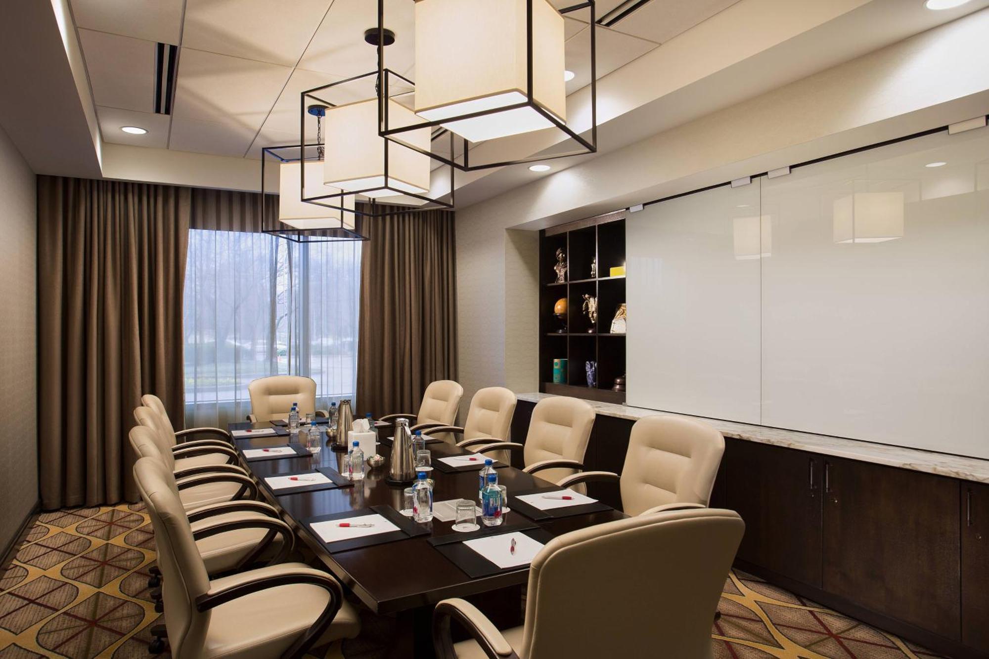 Nashville Marriott At Vanderbilt University Екстериор снимка